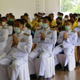 พิธีทำบุญตักบาตรและพิธีลงนามถวายพระพรชัยมงคล เนื่องในโอกาสวันเฉลิมพระชนมพรรษา พระบาทสมเด็จพระเจ้าอยู่หัว รัชกาลที่ ๑๐