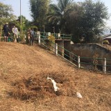 เทศบาลตำบลแม่อายร่วมกับประชาชนบ้านโห้งหลวง ร่วมกันพัฒนาฝายกลางบ้าน หมู่ที่ 7 ตำบลแม่อาย